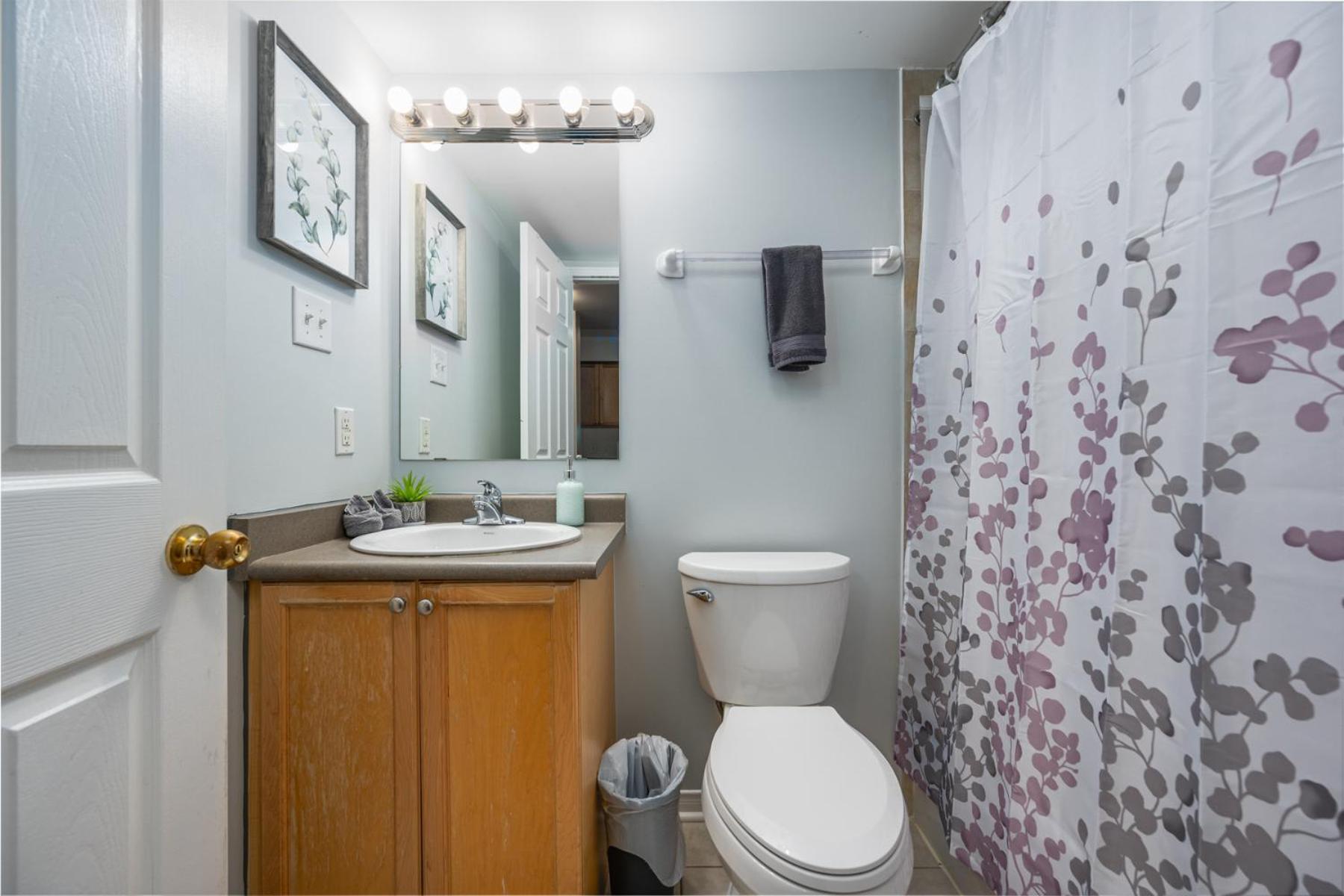 4975 Southampton Drive Hotel Mississauga Luaran gambar